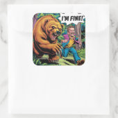 Funny "I m Fine" Bären Chase Cartoon Illustration Quadratischer Aufkleber (Tasche)
