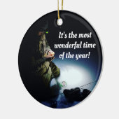 Funny Ice Fishing Holiday Keramik Ornament (Links)