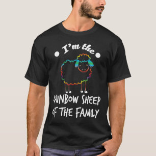 Funny, ich bin das Regenbogenschaf der Familie LGB T-Shirt