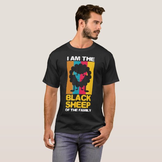 Funny, ich bin das schwarze Schaf von Familienspie T-Shirt (Vorne ganz)