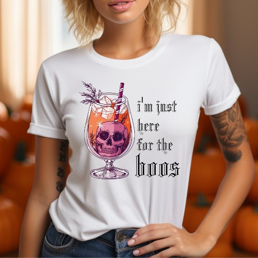 Funny, ich bin gerade hier für das Boos Halloween- T-Shirt
