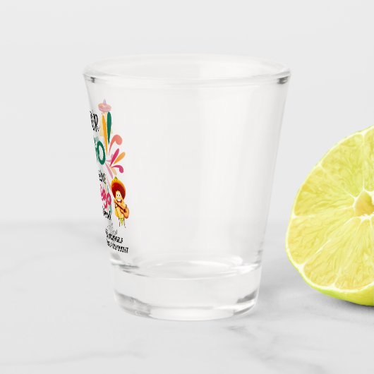 Funny IHR EGO IST NACHO AMIGO Custom Text Schnapsglas (Rechts)