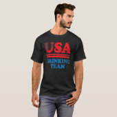 Funny Independence Day apparel USA Drinking Team 4 T-Shirt (Vorne ganz)