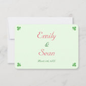 Funny Irish Green Wedding RSVP Einladungskarte (Rückseite)