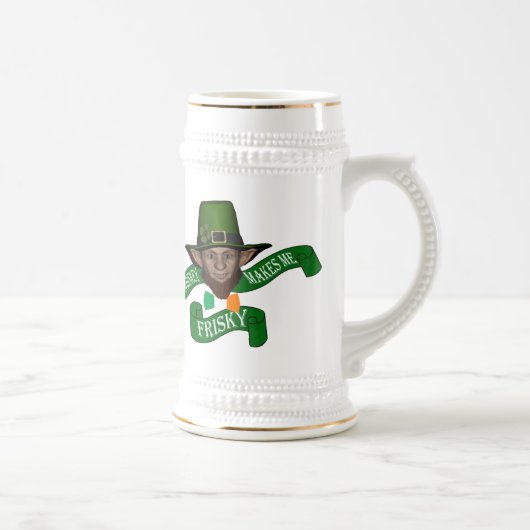 Funny Irish Leprechaun und Whiskey Bierglas (Rechts)