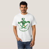 Funny Irish Pirate St Patrick's Day T-Shirt (Vorne ganz)