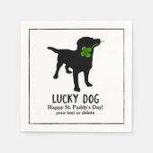 Funny Irish St. Patrick's Day Black Lab Lucky Dog Serviette (Vorderseite)