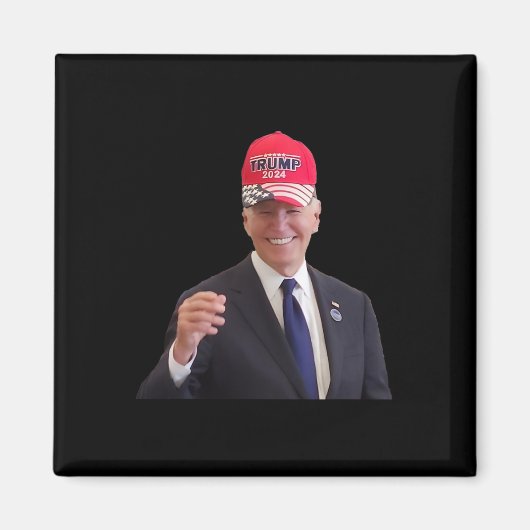 Funny Joe Biden Dons Trump 2024 Cap Magnet (Vorne)
