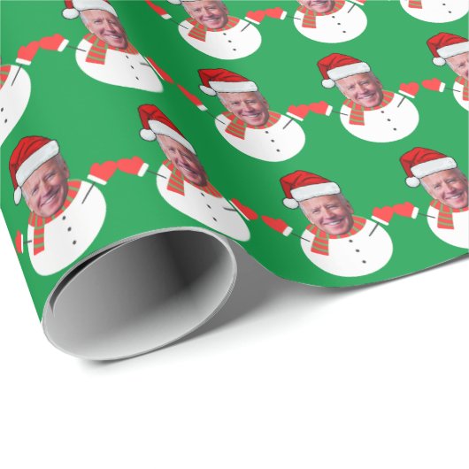 Funny Joe Biden Snowman Custom Face Foto Xmas Geschenkpapier (Rolleneckpunkt)