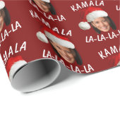 Funny Kamala Harris Face Weihnachtsmannmütze Weihn Geschenkpapier (Rolleneckpunkt)