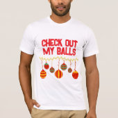 Funny Karo Out My Balls Weihnachtsschmuck T-Shirt (Vorderseite)