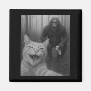 Funny Katze überrascht glücklich Selfie mit Bigfoo Magnet