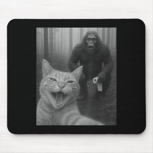 Funny Katze überrascht glücklich Selfie mit Bigfoo Mousepad (Vorne)