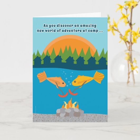Funny Kids at Summer Camp Fish RoastWeenys Karte (Gelbe Blume)