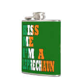 Funny Kiss mir, ich bin ein Kobold Flachmann (Links)