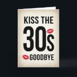 Funny Kiss the 30s Goodbye, 40th Birthday Card Karte<br><div class="desc">Mit dieser kühnen und sanften Geburtstagskarte lassen Sie sich von Ihren 30ern stilvoll abschalten! Dieses elegante und nostalgische Design mit antikem Zeitungshintergrund für eine Vintage Touch. Die auffallende schwarze Typografie beherrscht Aufmerksamkeit, während spielerische rote Kissenmarken einen Pop von Spaß und Flair schaffen. Diese Karte ist ideal, um die großen 4-0...</div>