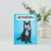 Funny Kitty in Coronavirus Gesichtsmaske und Krawa Postkarte (Stehend Vorderseite)
