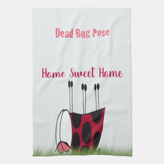 Funny Ladybug Dead Bug Yoga Pose Geschirrtuch (Vertikal)