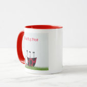 Funny Ladybug Dead Bug Yoga Pose Tasse (Vorderseite Links)