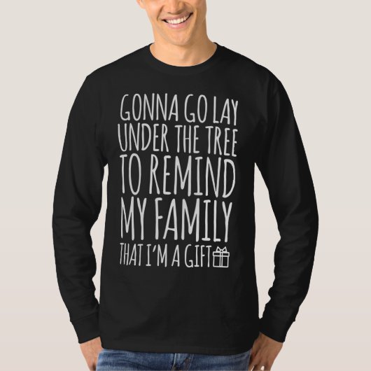 Funny Lay unter Weihnachtsbaum erinnern Familie bi T-Shirt (Vorderseite)