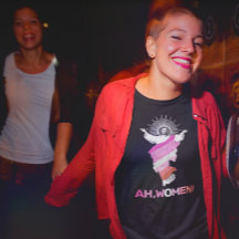 Funny Lesbian Pride AH, FRAUEN! T-Shirt