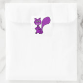 Funny Lila Squirrel Cartoon Quadratischer Aufkleber (Tasche)
