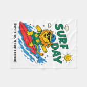 Funny Lion Surfing Summer Vacation Surf Day Boys G Fleecedecke (Vorderseite (Horizontal))