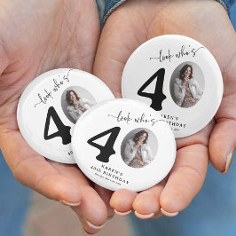 Funny 'Look Who's 40' Stilvolle 40. Geburtstag Button
