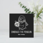 Funny Lost Greenland Penguin Embrace the Wrong Way Einladung (Stehend Vorderseite)