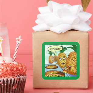 Funny LTCartoons Pineapple Pizza Comic Crafting  Quadratischer Aufkleber