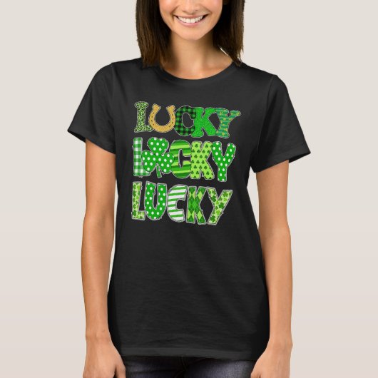 Funny Lucky Shamrocks Happy St Patricks Day Family T-Shirt (Vorderseite)