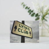 Funny Lying Club-Zeichen Postkarte (Stehend Vorderseite)