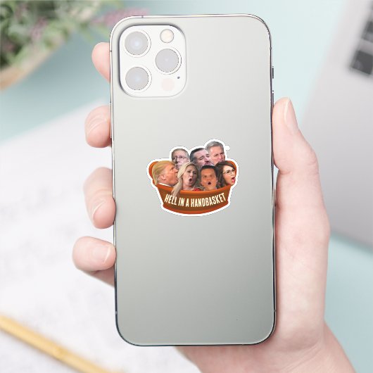 Funny MAGA Republikaner hellen in einem Handkorb Aufkleber (Telefon)