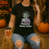 Funny Mama Halloween Momster braucht Kaffee T-Shirt
