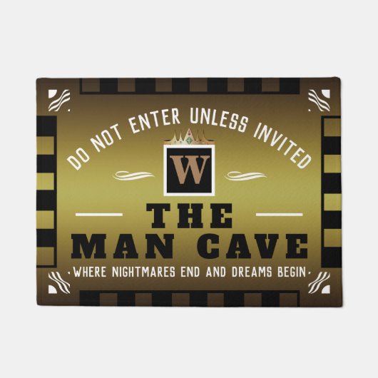 Funny MAN CAVE mit Monogramm | GOLD Welcome Fußmatte (Vorderseite)