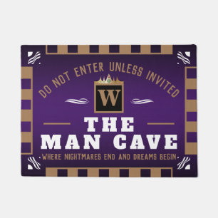 Funny MAN CAVE mit Monogramm LILA Empfang Fußmatte