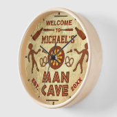 Funny Man Cave with Beer Sports TV | Custom Name Uhr (Winkel)