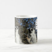 Funny Mannequin Challenge Meme Lemurs Kaffeetasse (Mittel)