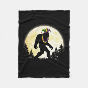 Funny Mardi Gras Bigfoot Kids Men Sasquatch Jester Fleecedecke