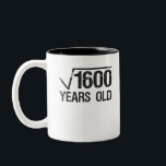 Funny Mathe Problem Square Wurzel von 1600 gleich  Zweifarbige Tasse<br><div class="desc">funnymathprobleme quareroot, mathematik, lustig, Geburtstag, squareroot, solution, Nerd, solvemathische Probleme, Mathelehrer</div>