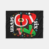 Funny Meme Six Seven 67 Elf 6 7 Santa Christmas Pa Fleecedecke (Vorderseite (Horizontal))