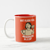 Funny Menopause Gift for Hot & Sweaty Women Zweifarbige Tasse (Links)