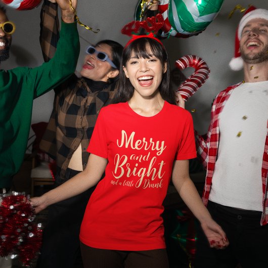 Funny Merry Bright und betrunkene Drehbücher moder T-Shirt