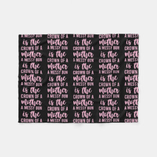 Funny Messy Bun Zitat für Frauen Männer Mama  Fleecedecke