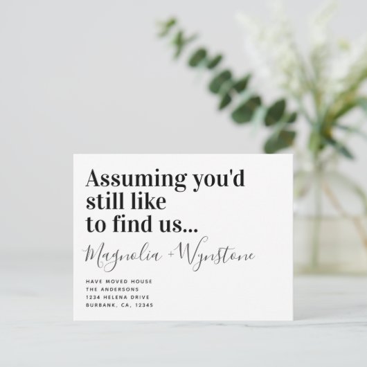Funny Modern Typografy Moving House Ankündigungspostkarte (Stehend Vorderseite)
