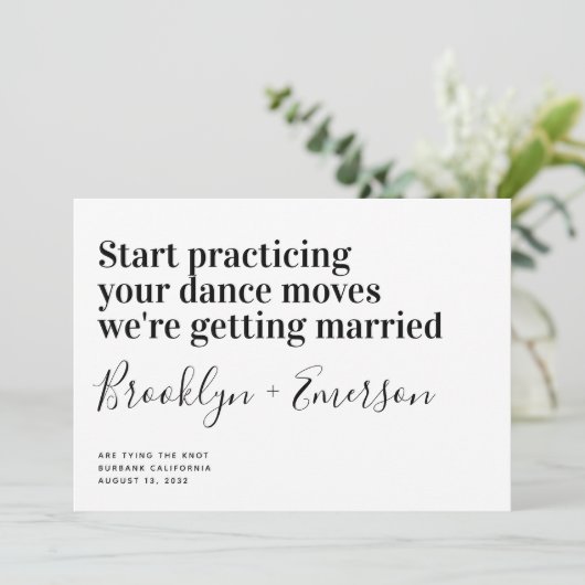 Funny Modern Typografy Wedding rettet das Datum Save The Date (Stehend Vorderseite)