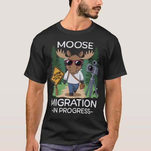 Funny Moose Migration In Progress Moose Crossing C T-Shirt (Vorderseite)