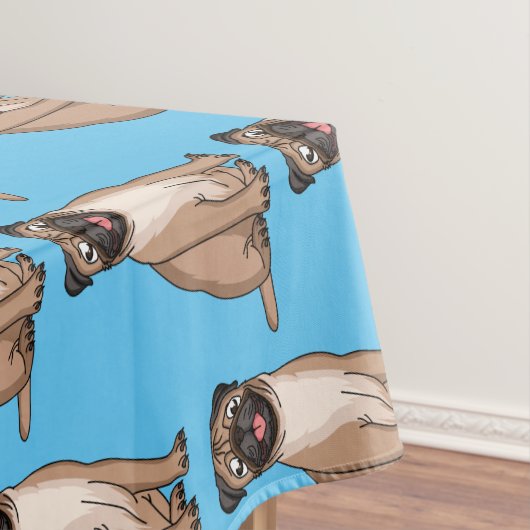 Funny Mops Hund Cartoon Illustration Tischdecke (Beispiel)
