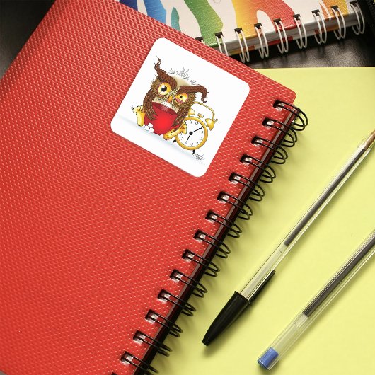 Funny Morning Cranking Owl Quadratischer Aufkleber