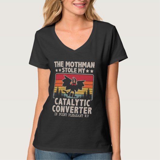 Funny Mothman Stole My Catalytic Converter Mothman T-Shirt (Vorderseite)